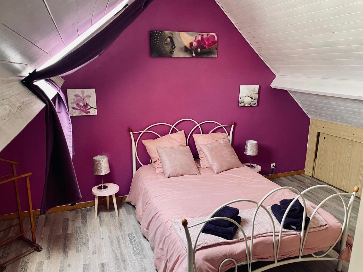 Gite Nadege A L Ombre D'Une Tour Tournebu ภายนอก รูปภาพ
